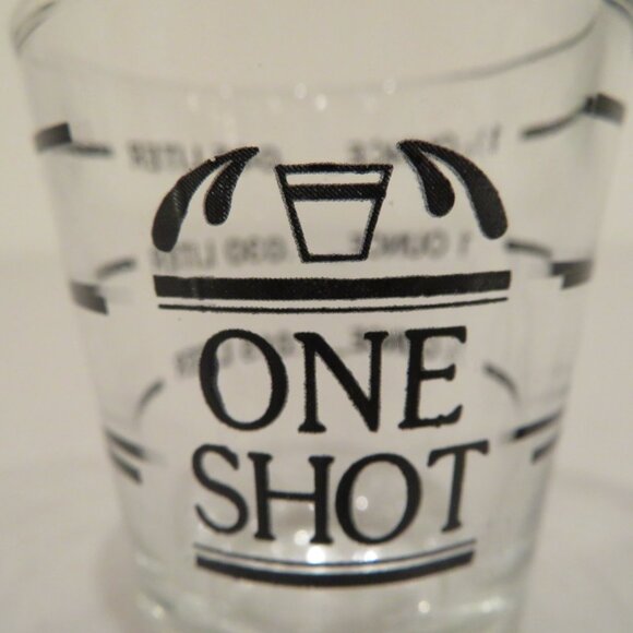 Bar Measured Mini Shot Glass 1.5 oz Precise Accurate Pour Metric True Bullseye - Picture 6 of 6